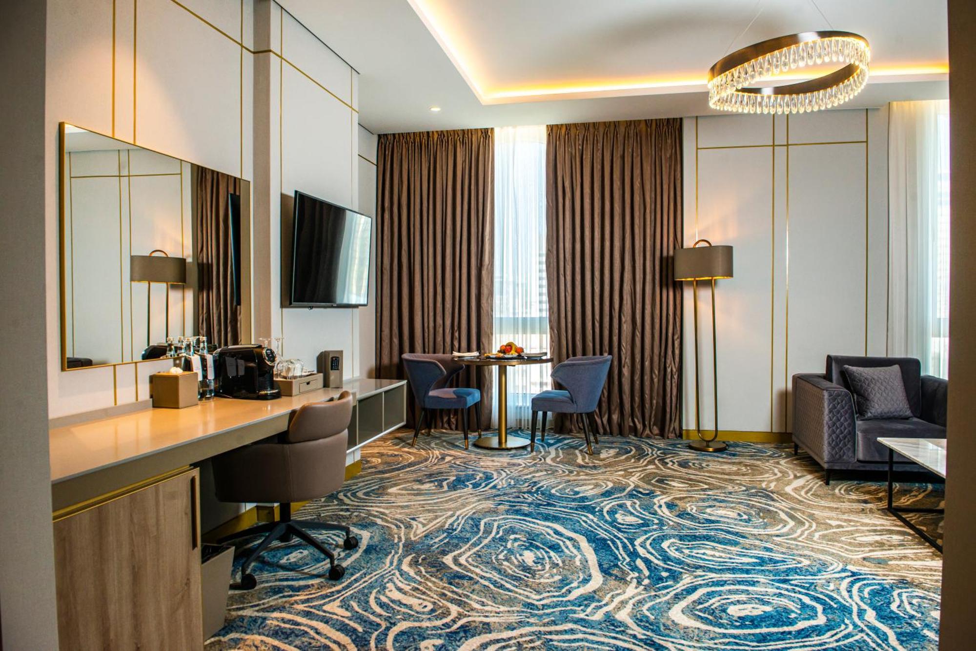 Hotel Intercontinental Baku By Ihg Exterior foto Suite